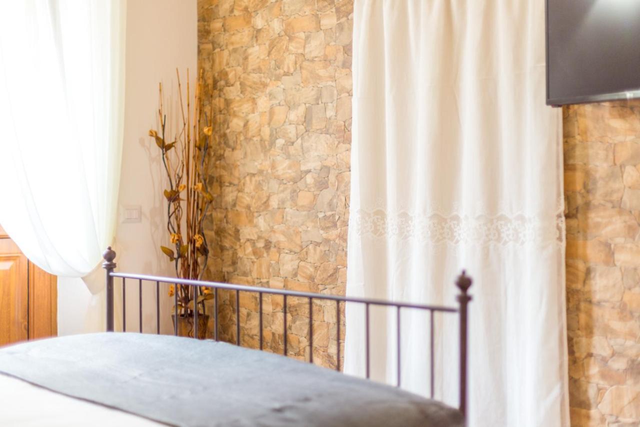 Guest House Casa Del Folletto Stresa Exterior photo